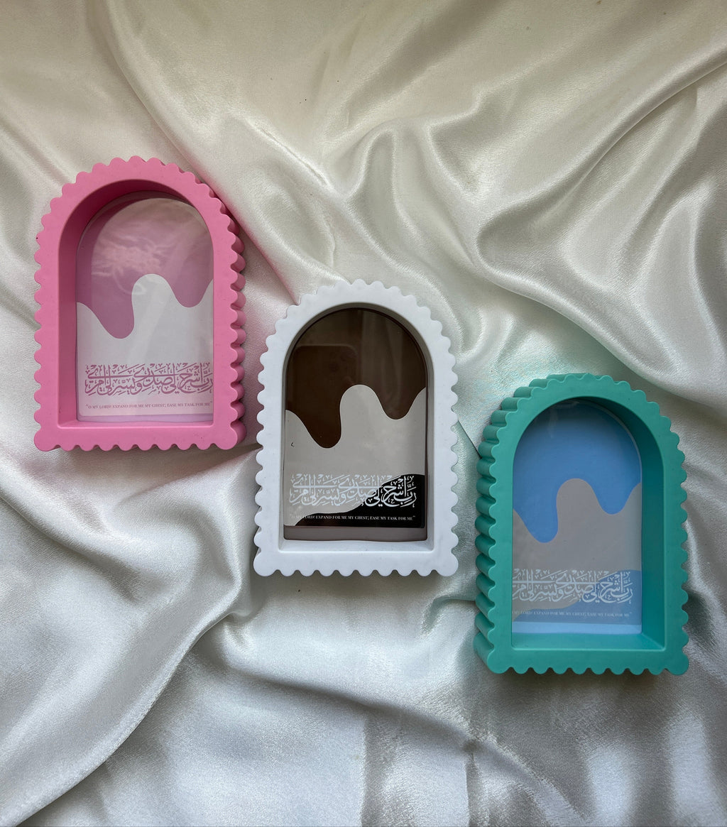 Arch Ribbed Frame & Print