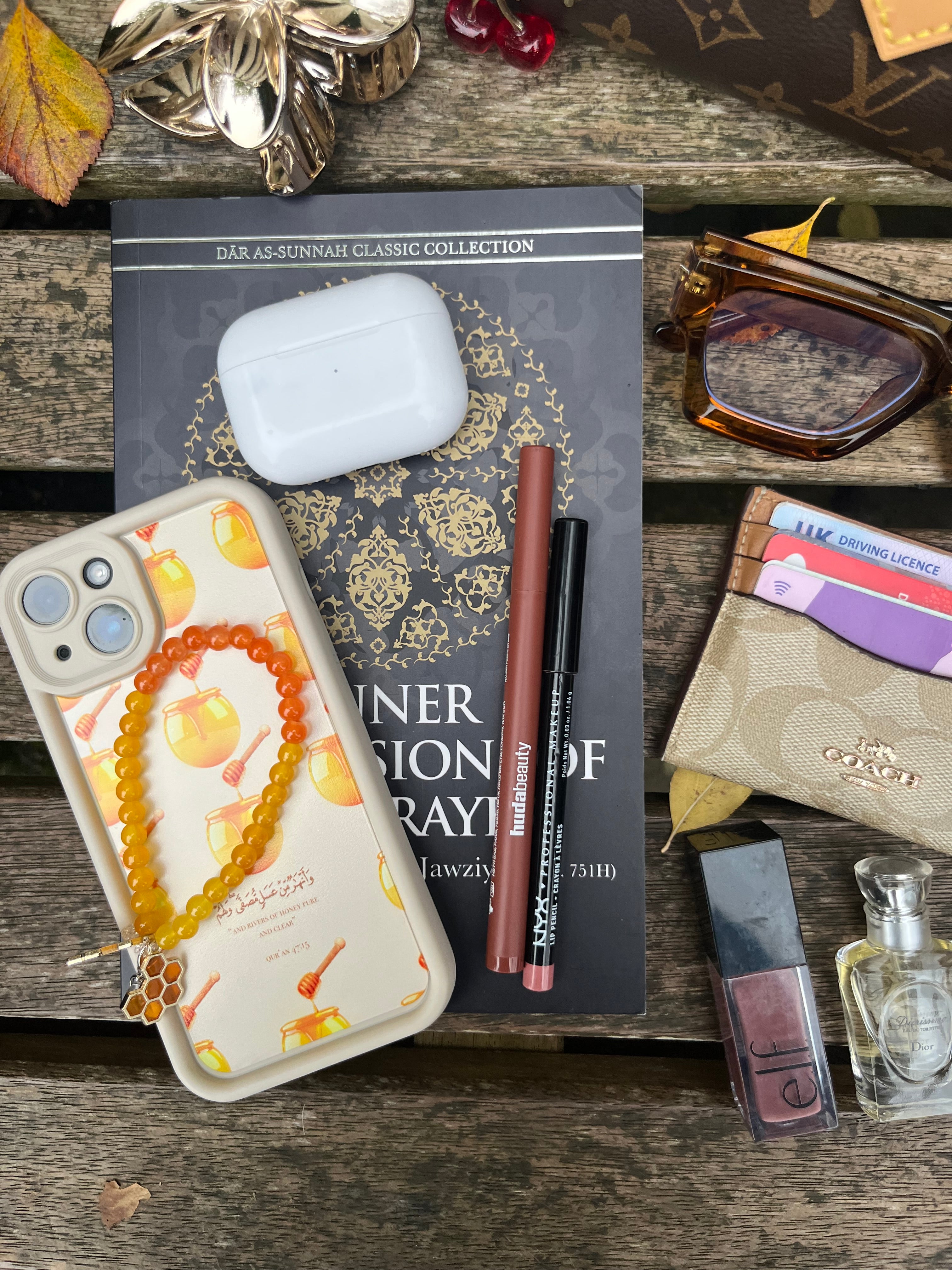 An-Nahl Phone Case + Matching Tasbeeh Charm [pre-order]